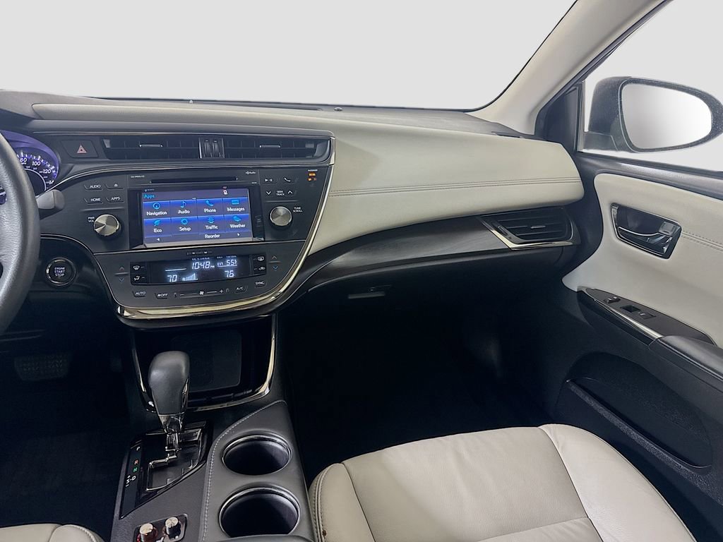 Used 2018 Toyota Avalon XLE Premium w/ Carpet Mat Package image 24