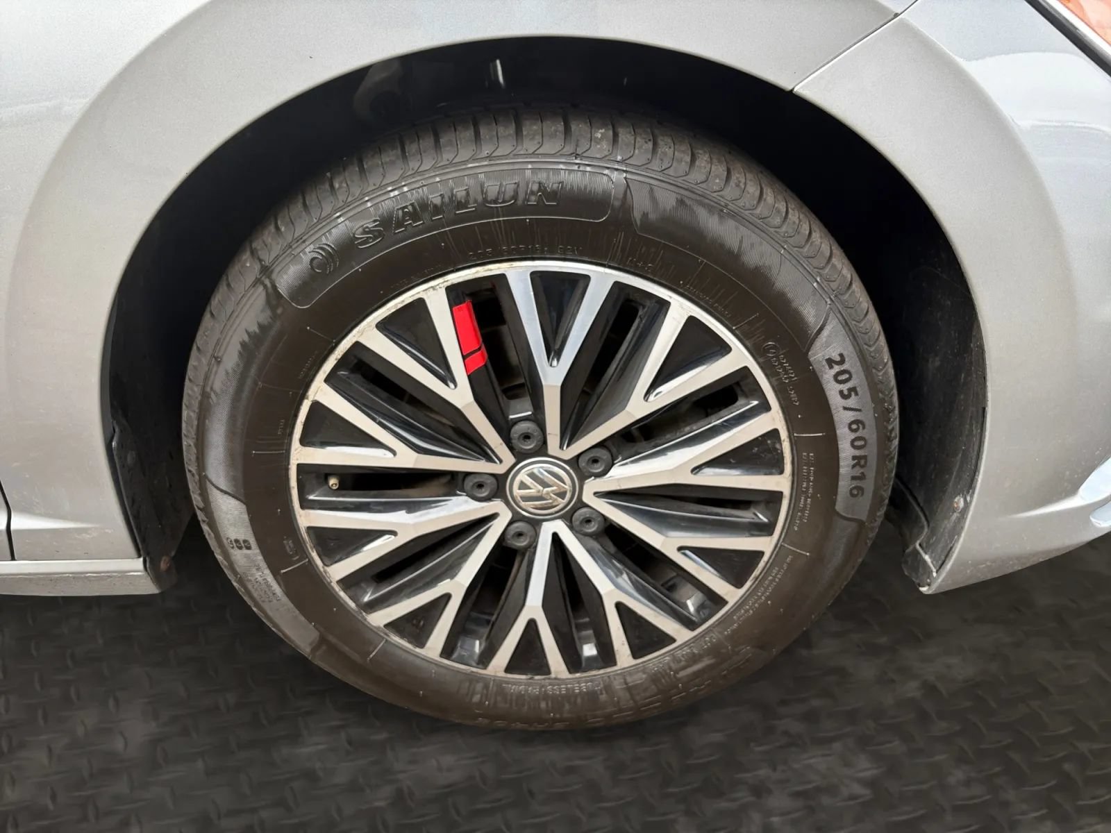 Used 2021 Volkswagen Jetta SE FWD image 38