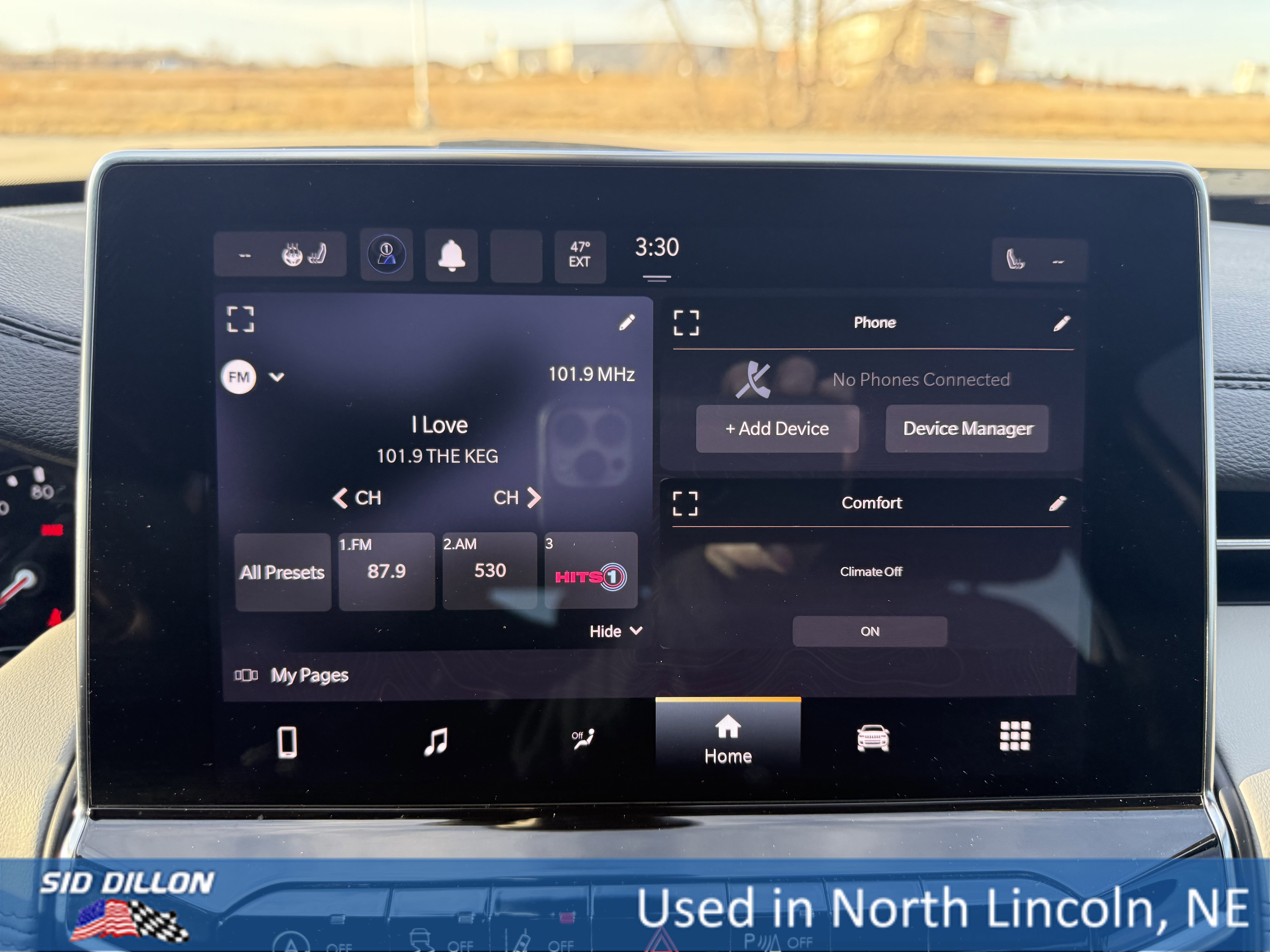 Used 2023 Jeep Compass Limited image 14