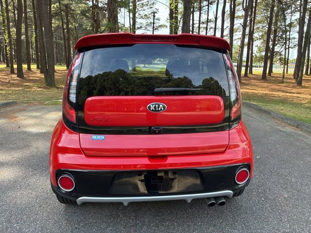 Used 2018 Kia Soul ! FWD image 4