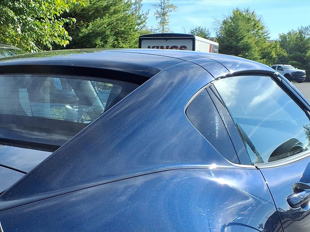 Used 2021 MAZDA MX-5 Miata RF Grand Touring image 26