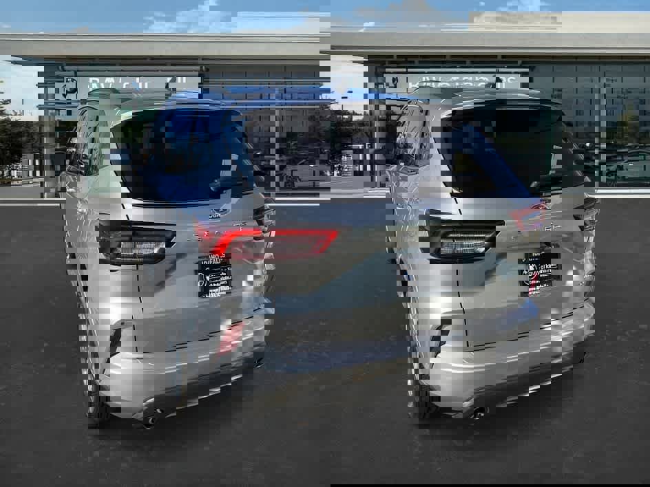 Used 2024 Ford Escape ST-Line image 6