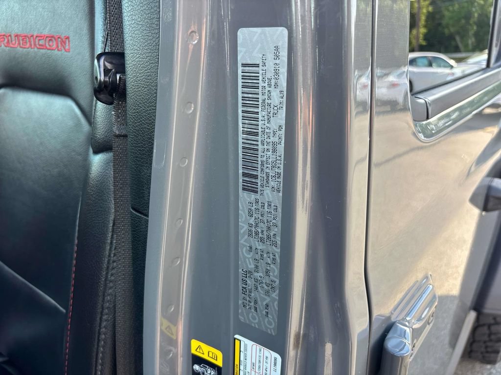 Used 2020 Jeep Gladiator Rubicon AWD/4WD image 32
