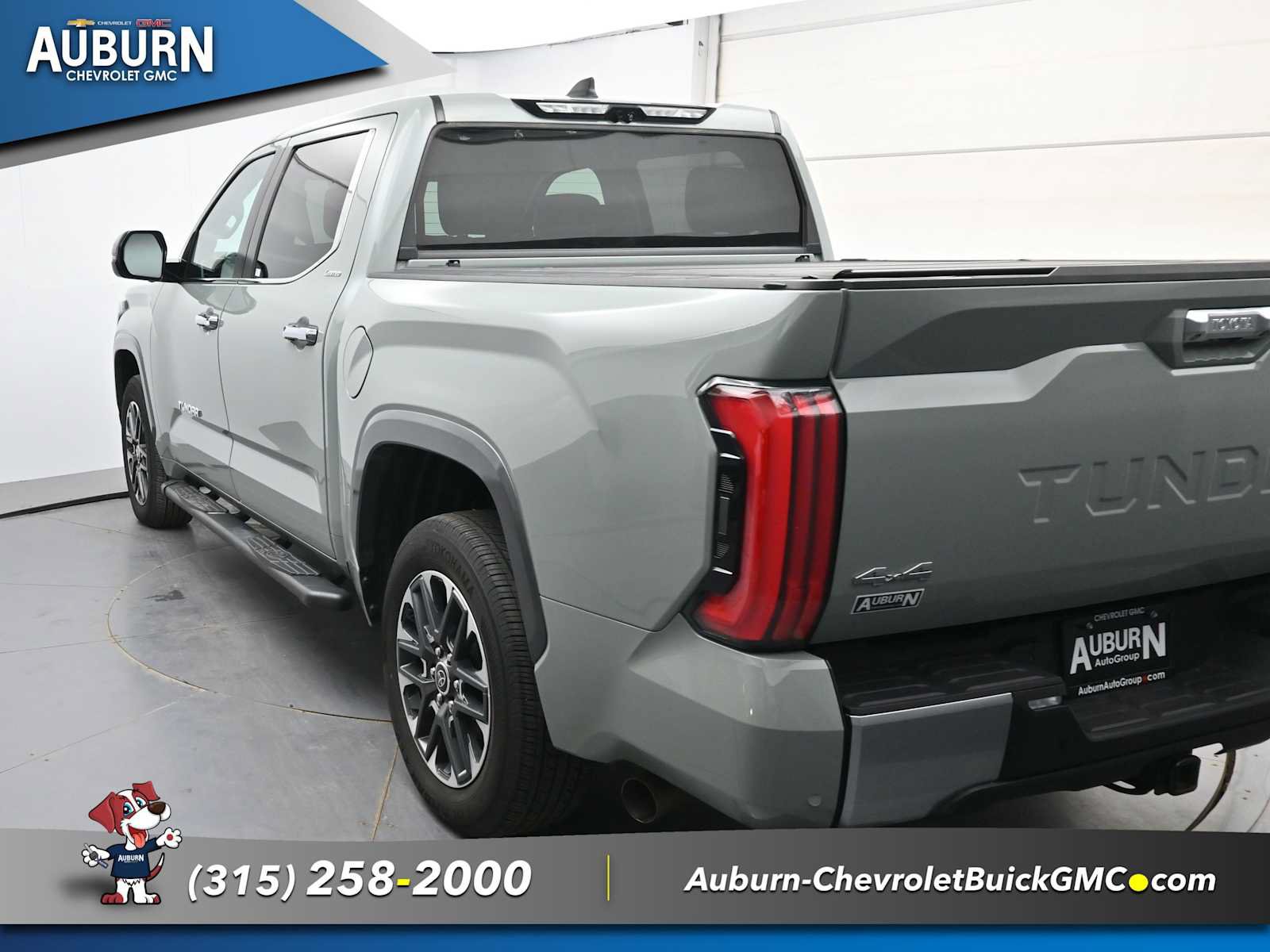 Used 2024 Toyota Tundra Limited AWD/4WD image 14