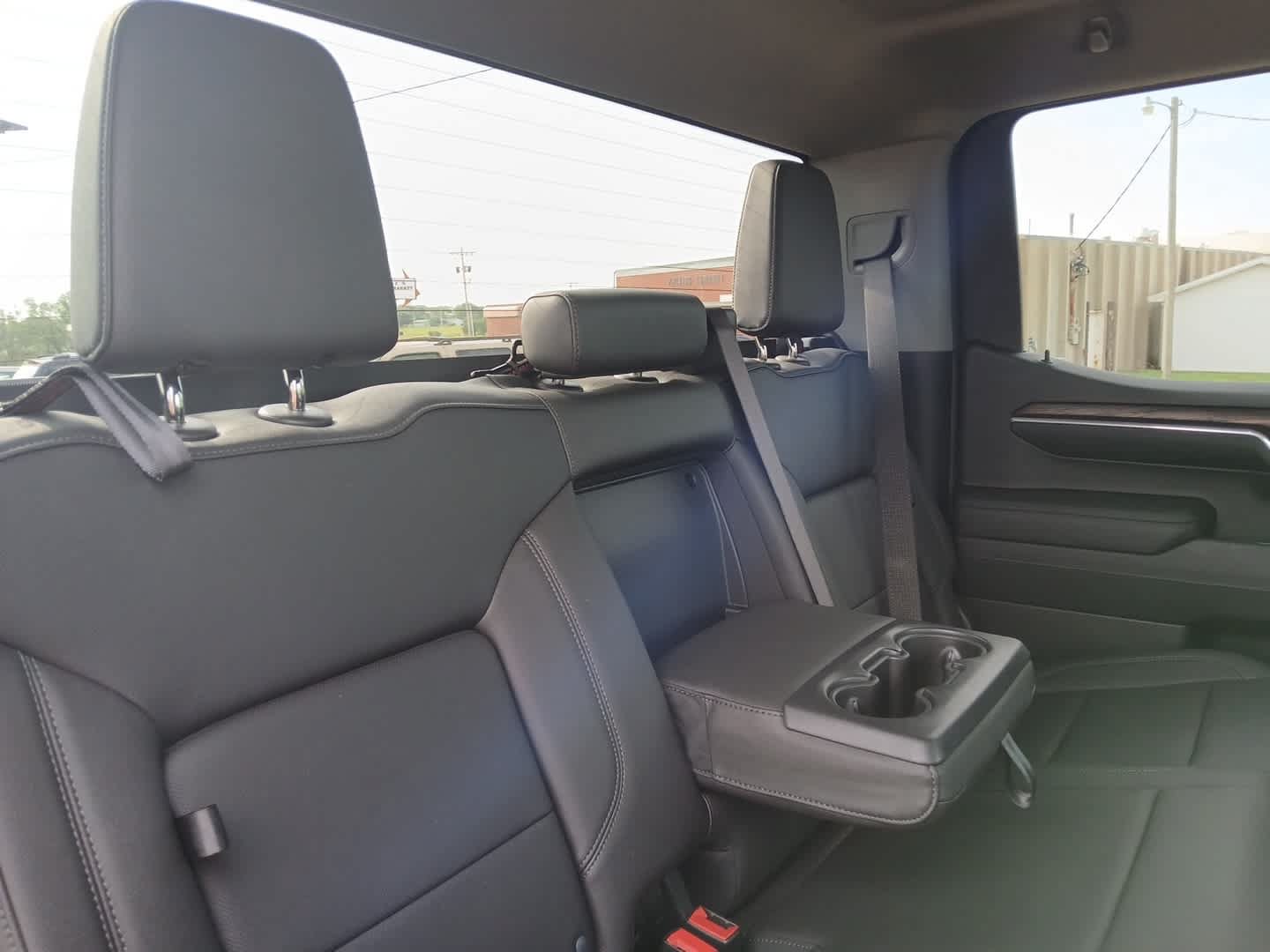Used 2024 GMC Sierra 1500 SLT w/ SLT Premium Package AWD/4WD image 59