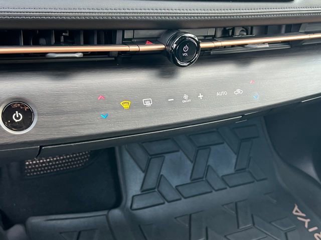 Used 2024 Nissan Ariya AWD image 21