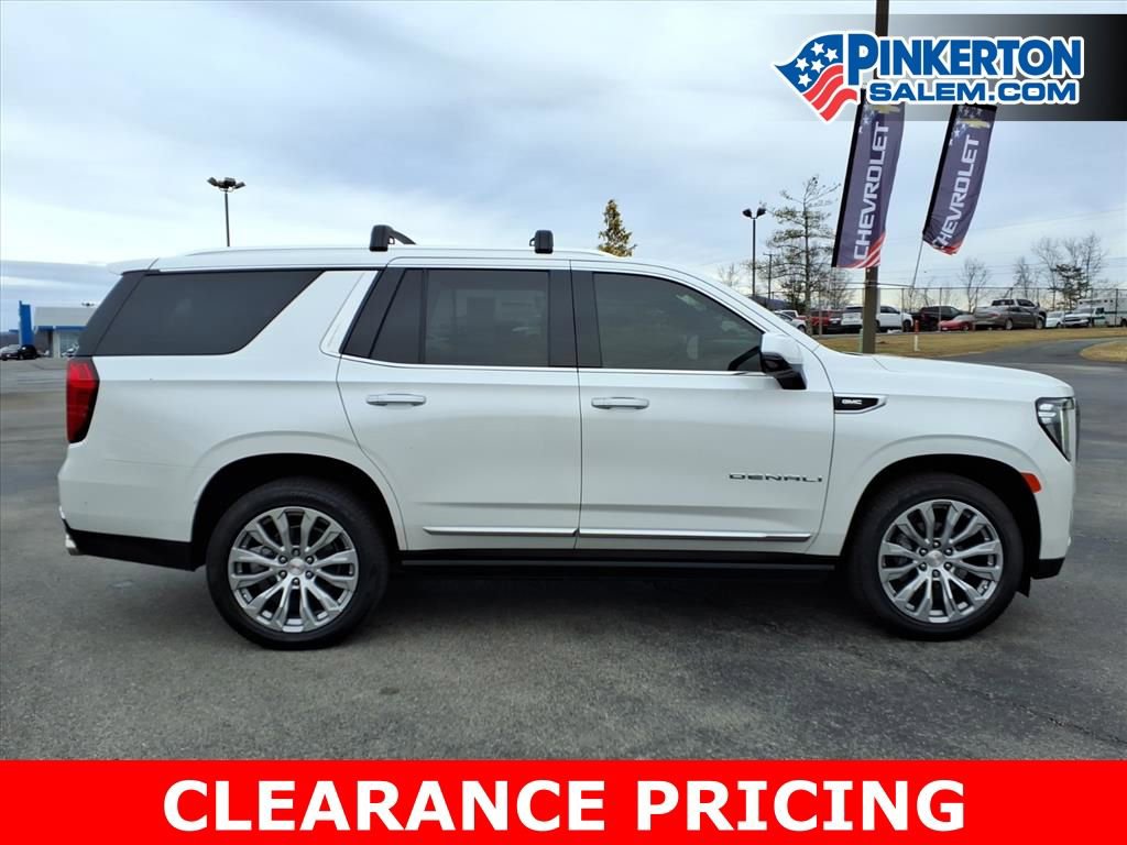 Used 2022 GMC Yukon Denali AWD/4WD image 2