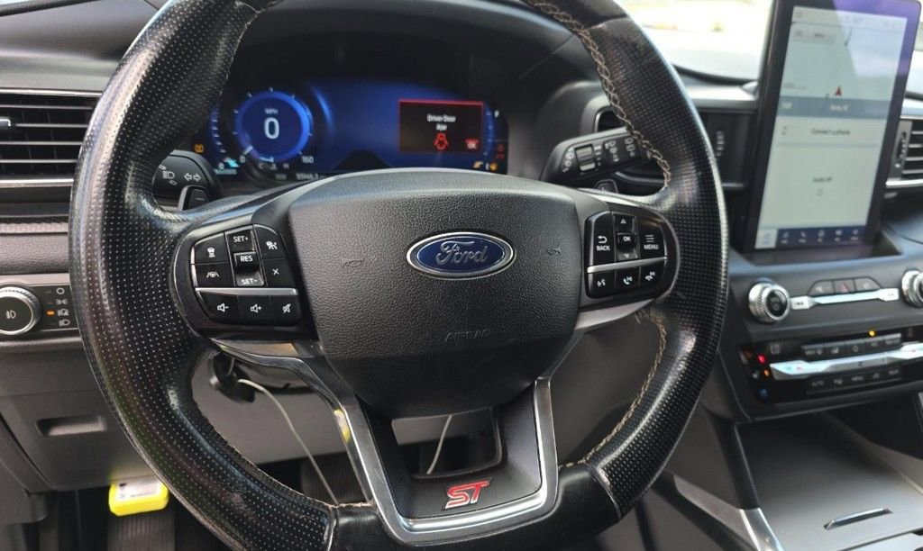 Used 2020 Ford Explorer ST w/ Premium Technology Package image 10