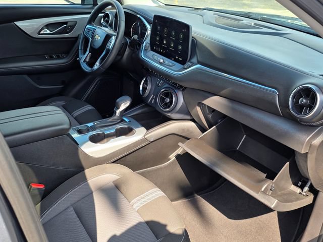 Used 2025 Chevrolet Blazer LT AWD/4WD image 40
