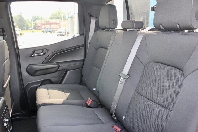 Used 2024 Chevrolet Colorado LT w/ LT Convenience Package AWD/4WD image 14