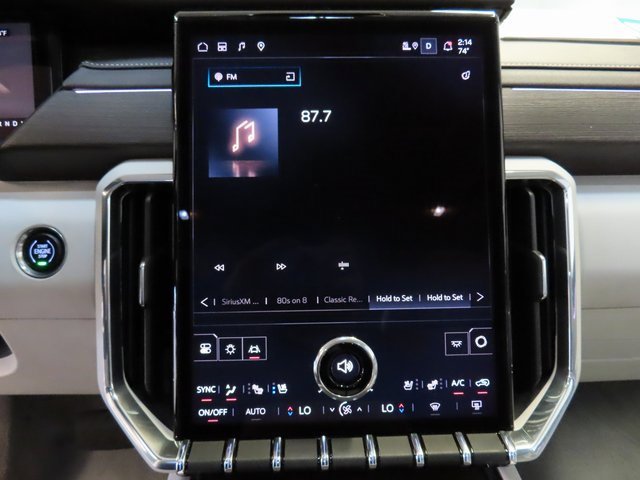 Used 2024 GMC Acadia Denali image 25