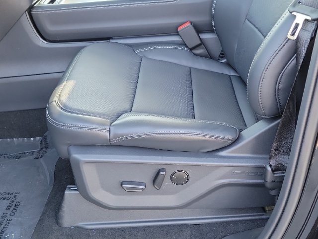 New 2026 Ford Expedition Platinum w/ Stealth Appearance Package AWD/4WD image 15