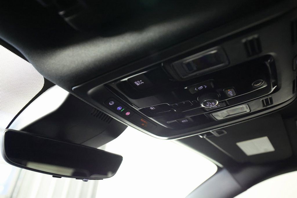 Used 2026 GMC Yukon AT4 Ultimate w/ LPO, Floor Liner Package image 40