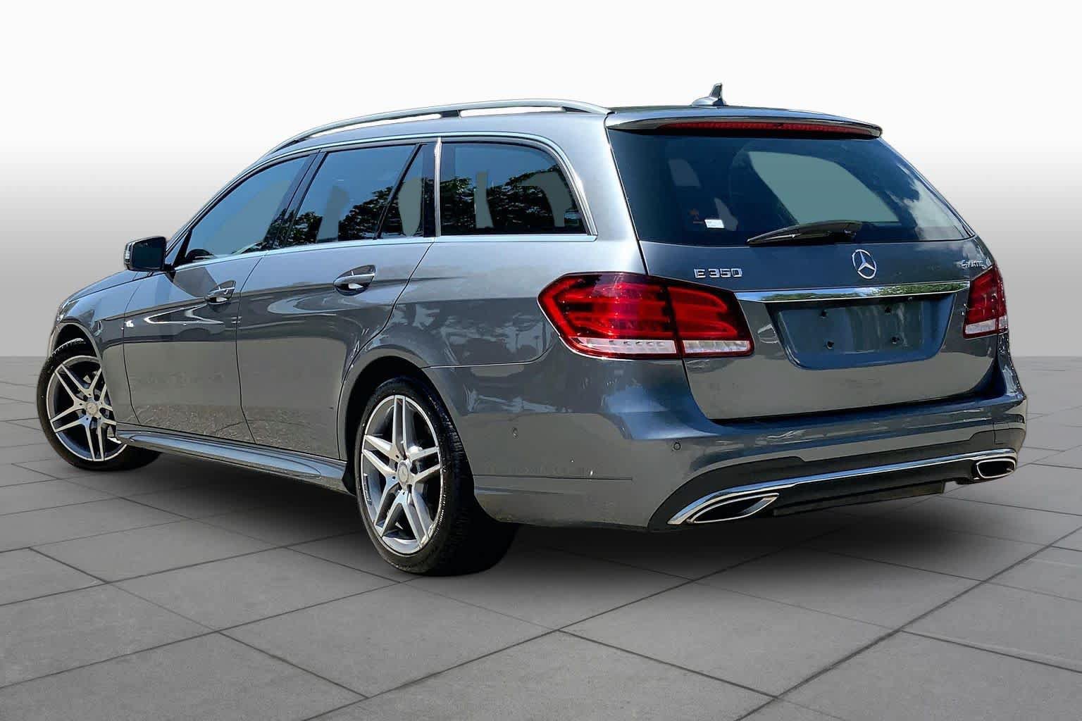 Used 2016 Mercedes-Benz E 350 4MATIC Wagon image 12