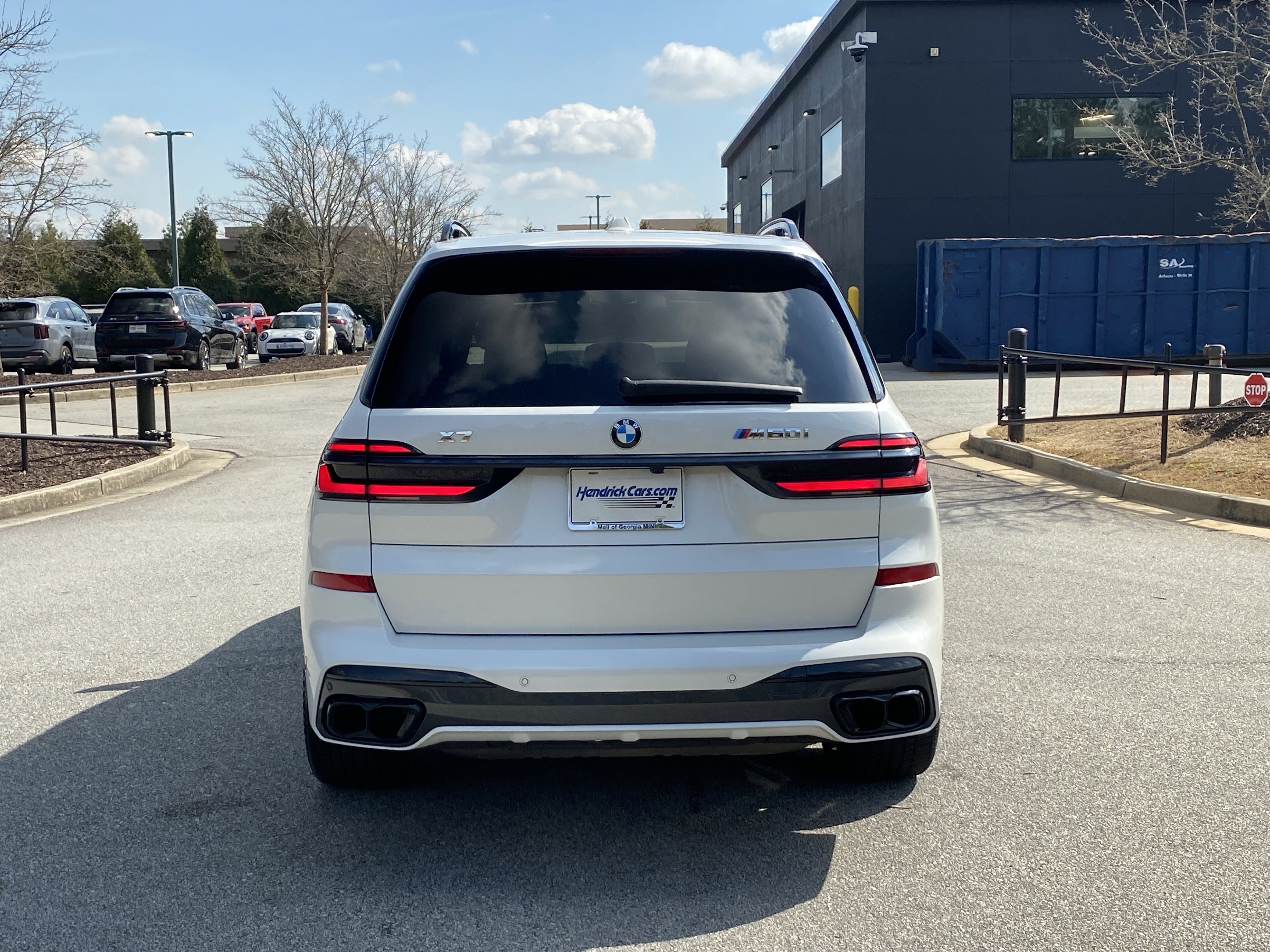 Used 2024 BMW X7 M60i w/ Executive Package image 17