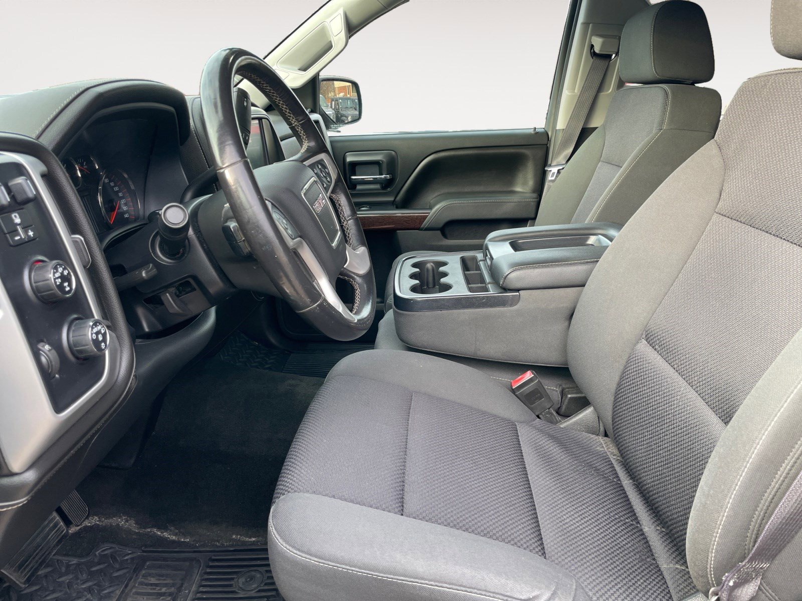 Used 2016 GMC Sierra 1500 SLE w/ Suspension Package, Off-Road AWD/4WD image 14