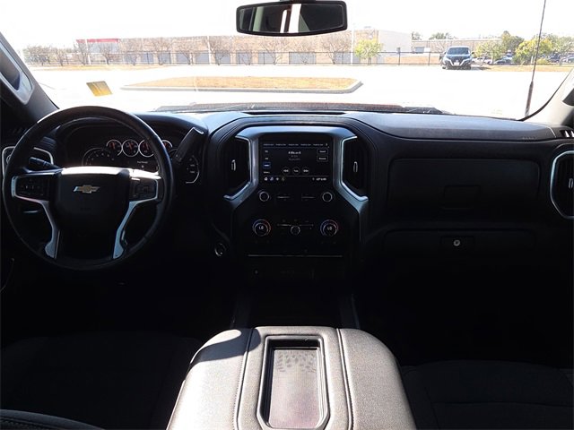 Used 2021 Chevrolet Silverado 2500 LT w/ Convenience Package image 12