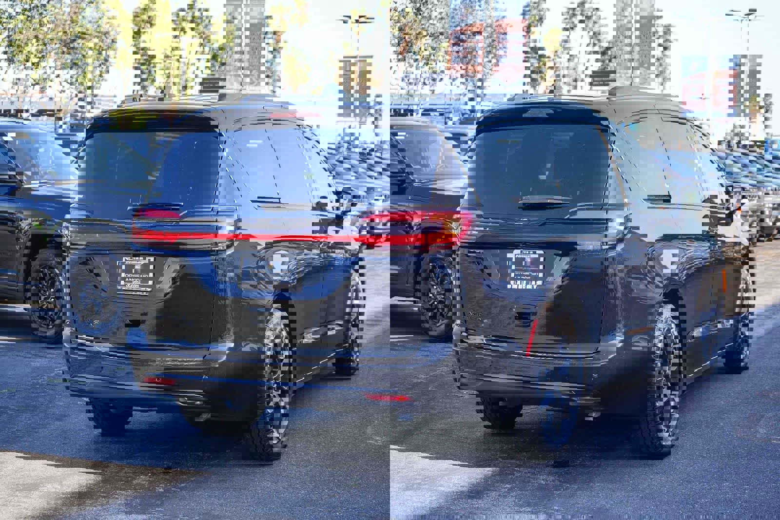 New 2026 Chrysler Pacifica Select FWD image 6