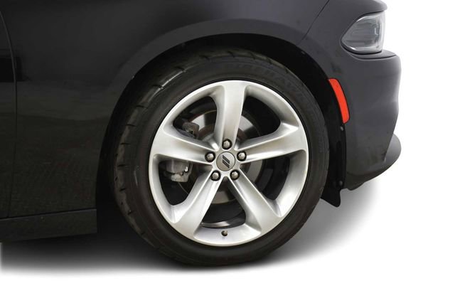 Used 2019 Dodge Charger SXT RWD image 10