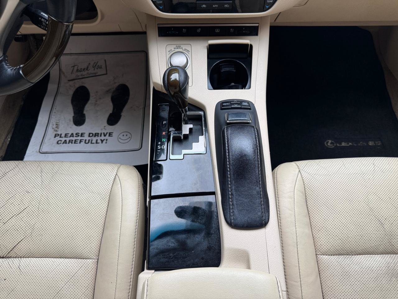 Used 2014 Lexus ES 350 w/ Luxury Package FWD image 15