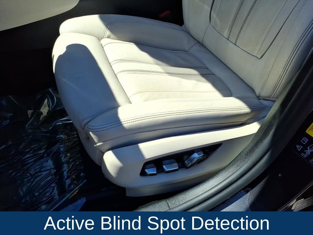 Used 2018 BMW M550i xDrive AWD/4WD image 20