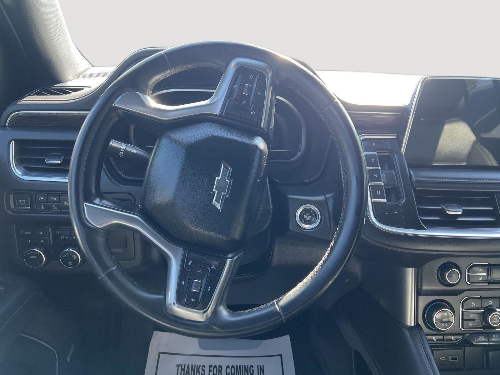 Used 2023 Chevrolet Suburban Z71 image 14