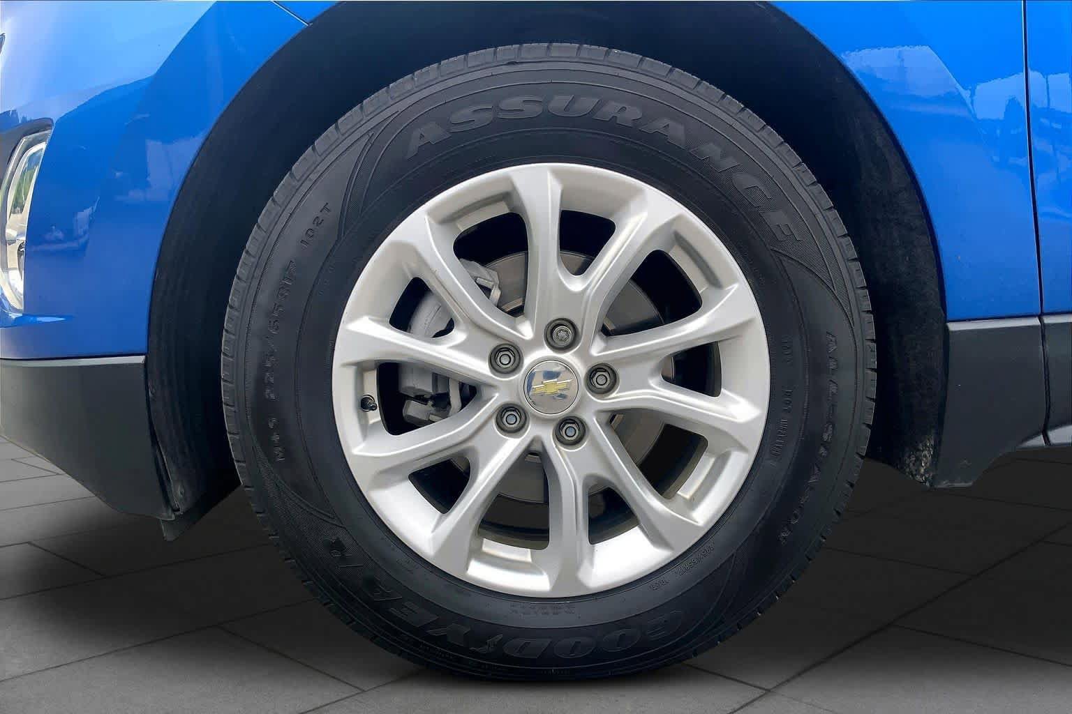 Used 2019 Chevrolet Equinox LT FWD image 11