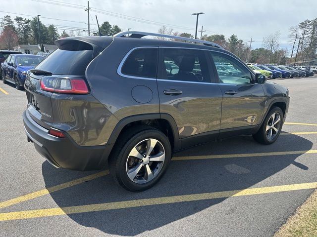 Used 2019 Jeep Cherokee Limited image 5
