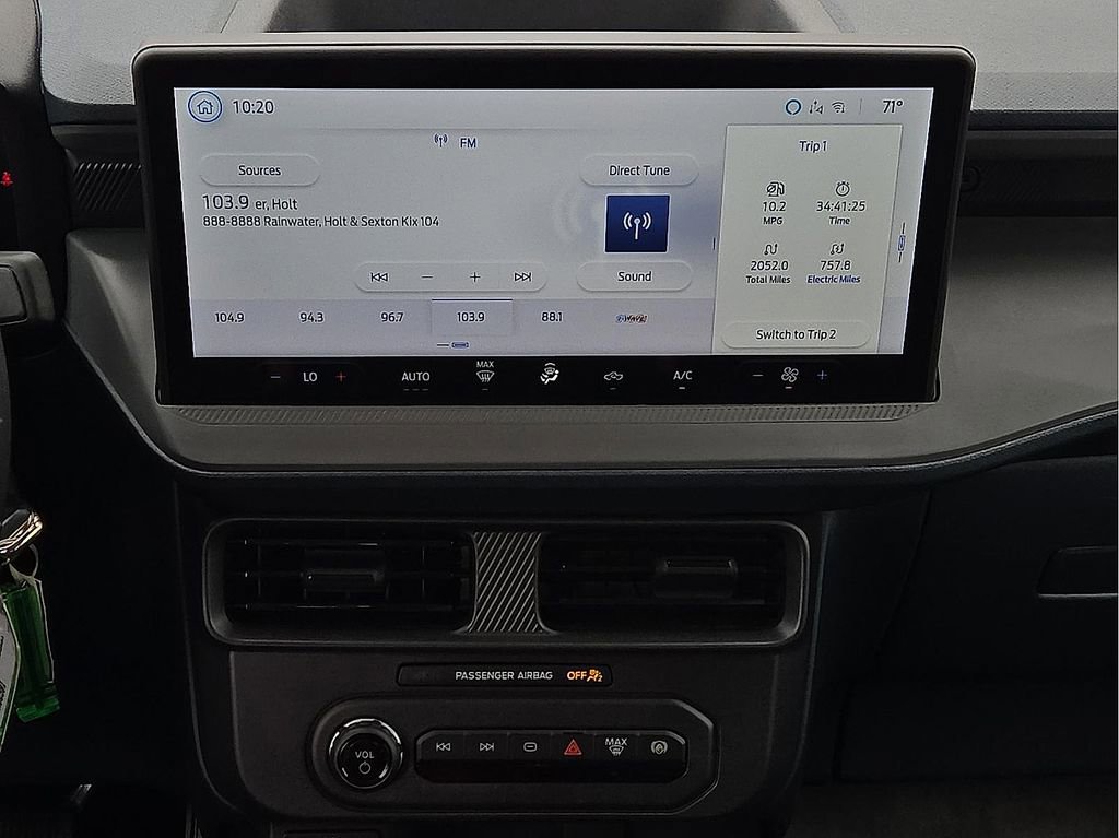 Used 2025 Ford Maverick XL image 11