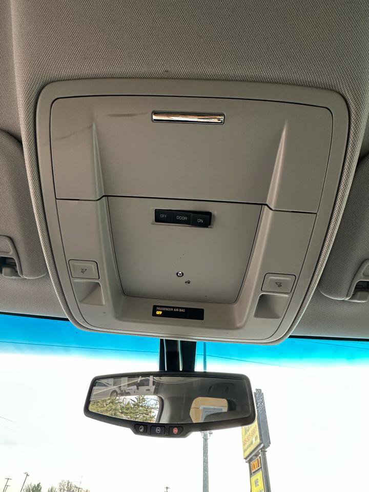 Used 2018 GMC Sierra 1500 4WD Double Cab 143.5 w/ Elevation Edition image 19