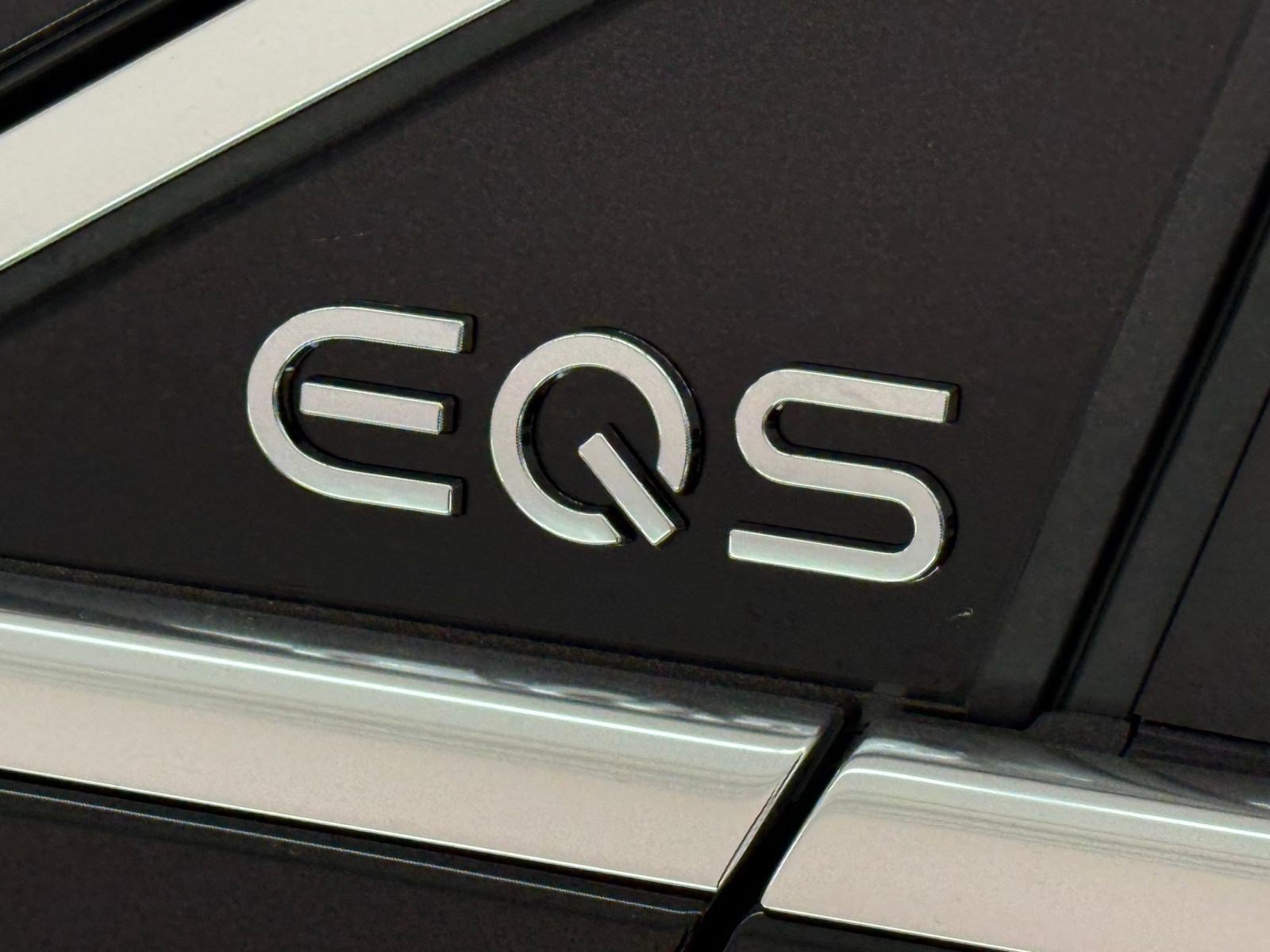 New 2027 Mercedes-Benz EQS 400 4MATIC SUV image 33