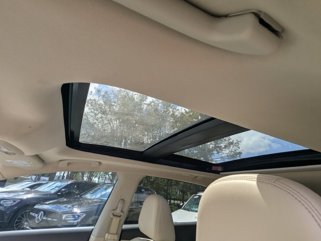 Used 2018 Nissan Murano SL w/ Moonroof Package FWD image 7