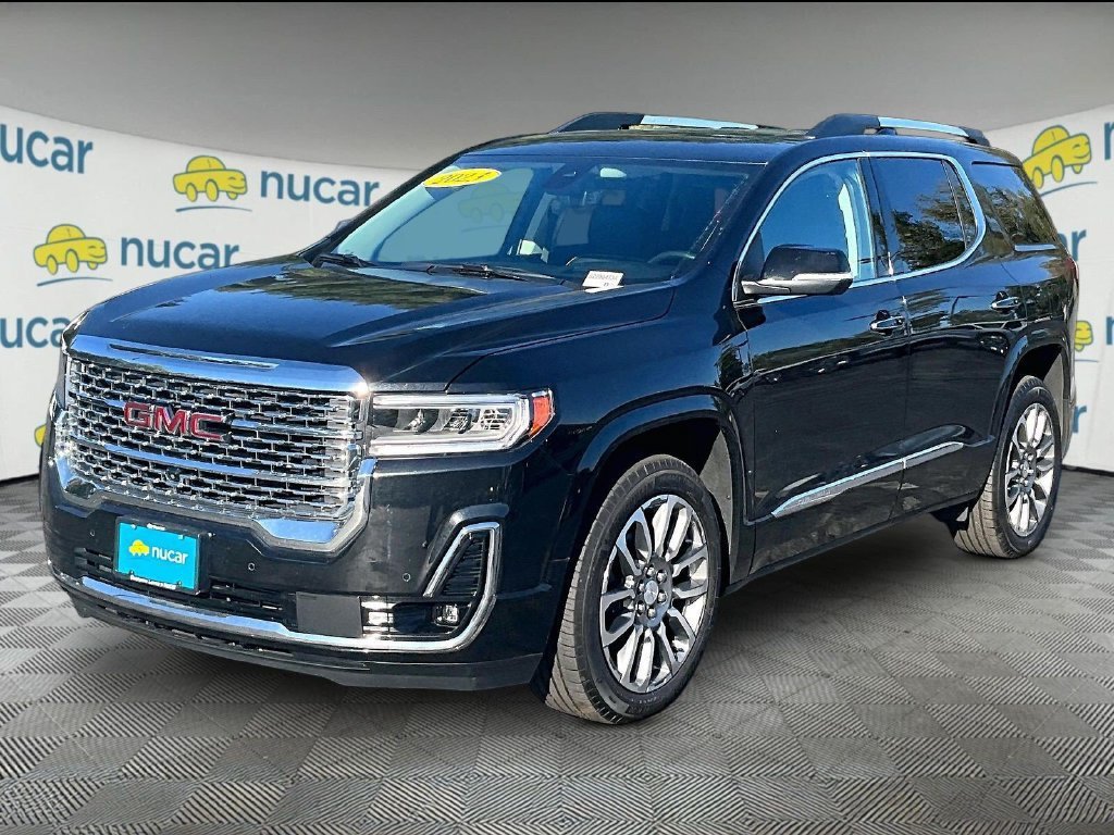 Used 2023 GMC Acadia Denali w/ Denali Ultimate Package AWD/4WD image 3