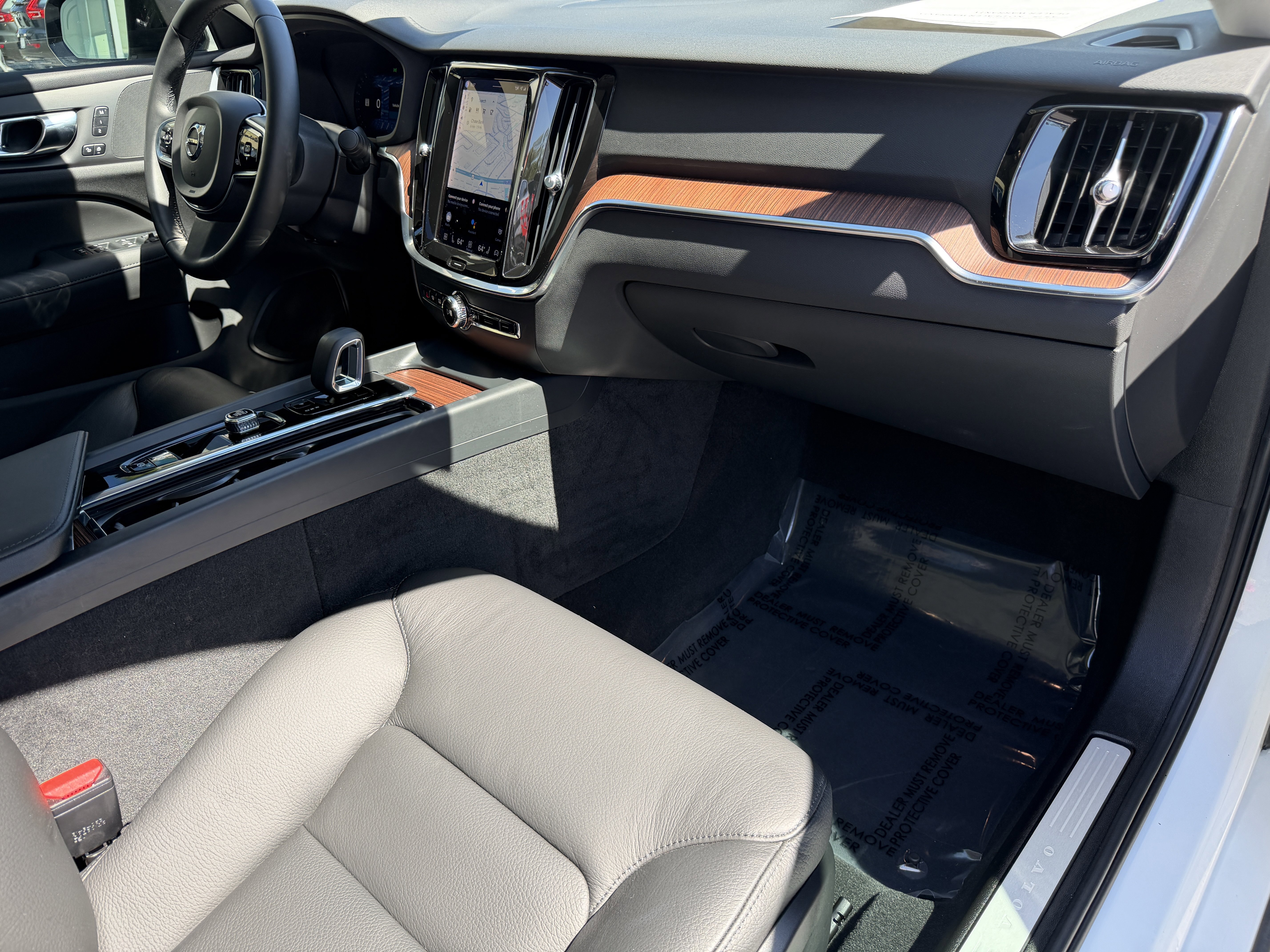 Certified 2023 Volvo S60 B5 Plus FWD image 11