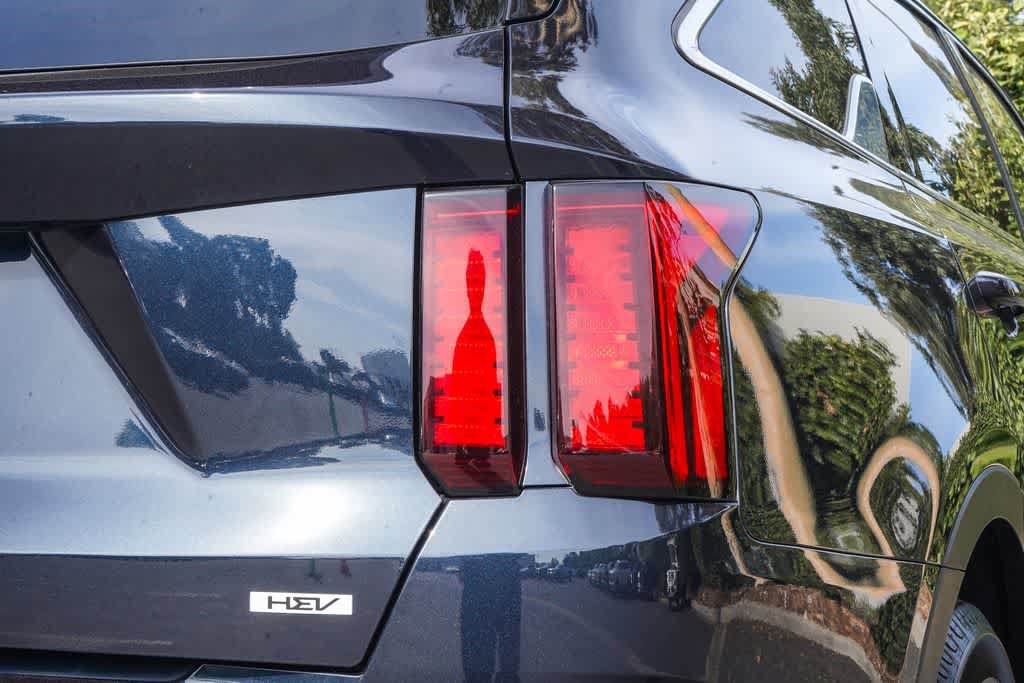 Used 2023 Kia Sorento EX FWD image 6