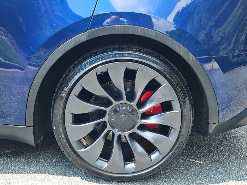 Used 2023 Tesla Model Y Performance AWD/4WD image 19