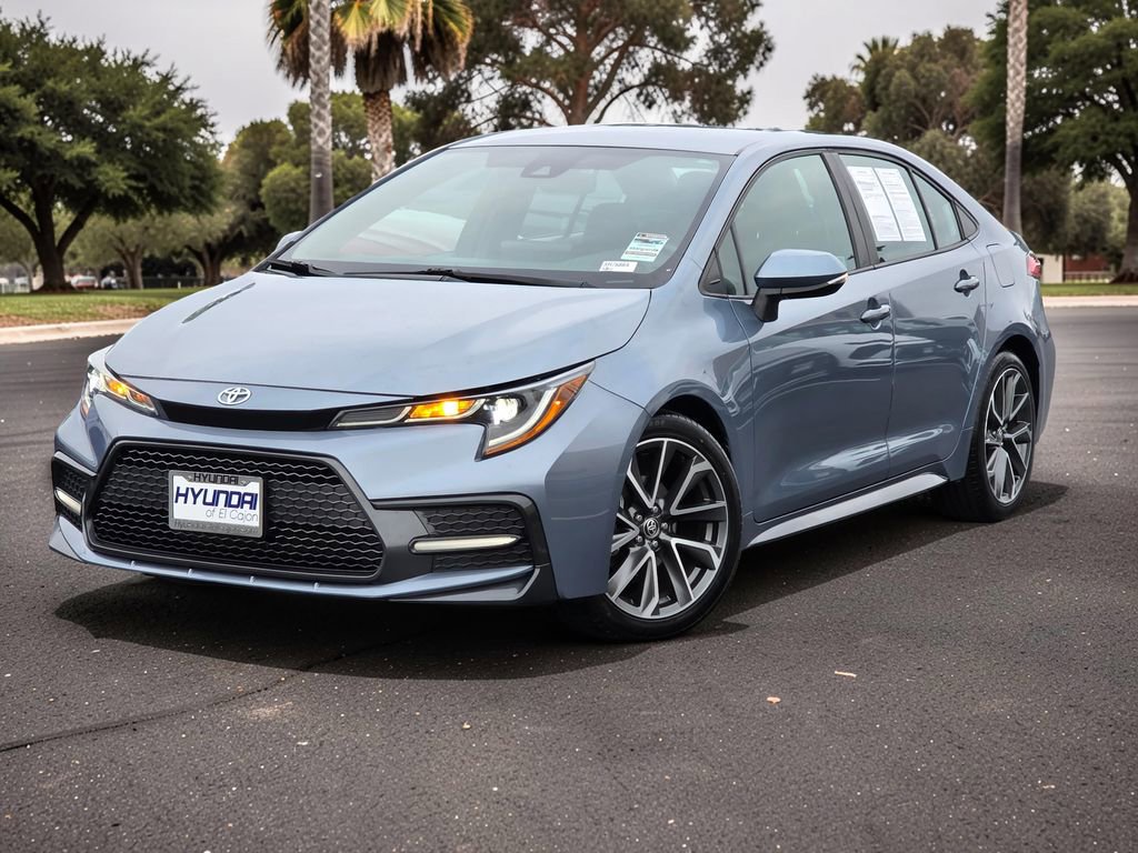 Used 2022 Toyota Corolla SE w/ Carpet Mat Package (TMS) FWD image 2