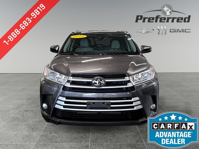 Used 2019 Toyota Highlander XLE AWD/4WD image 12