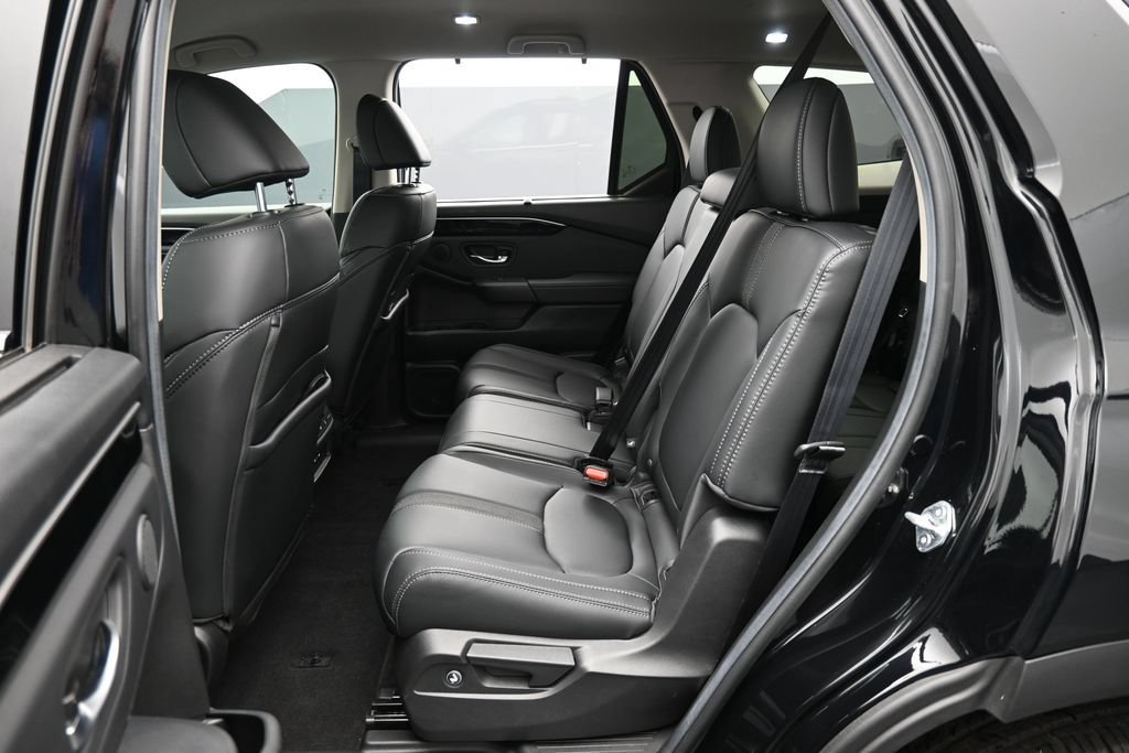 Certified 2025 Honda Pilot EX-L image 26