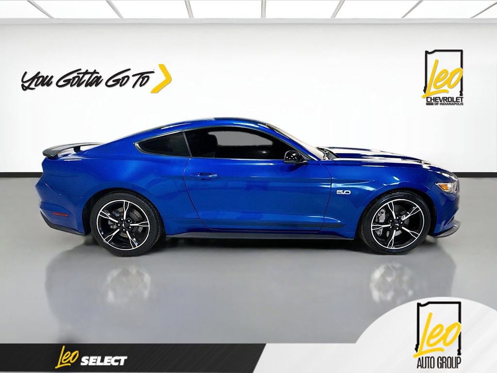Used 2017 Ford Mustang GT Premium w/ Equipment Group 401A image 4