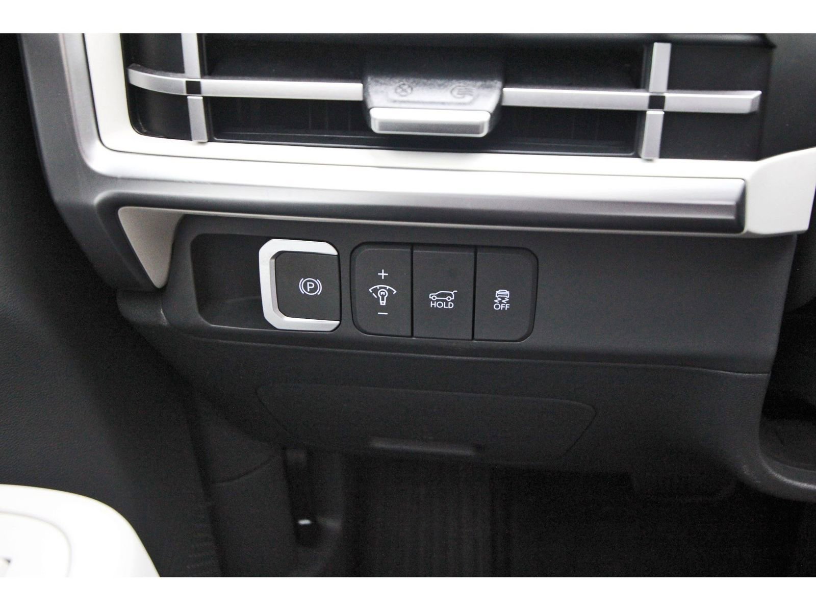 Used 2025 Hyundai Santa Fe SE image 22