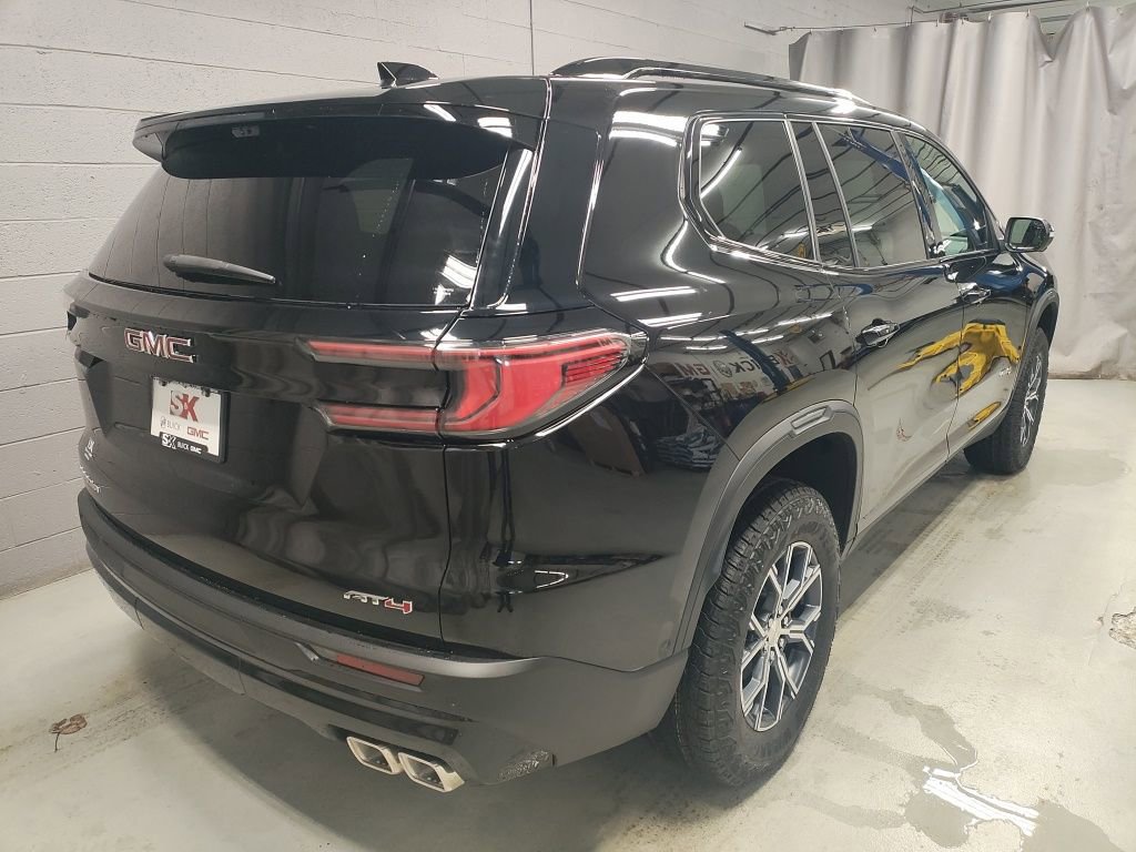 New 2026 GMC Acadia AT4 w/ Super Cruise Package image 2