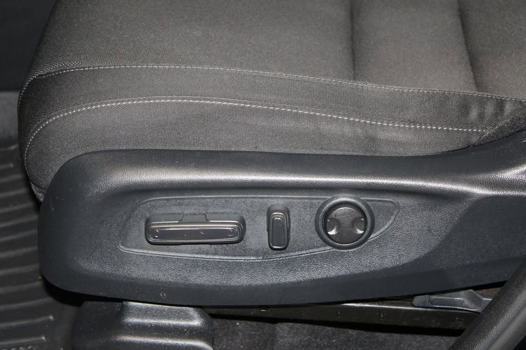 Certified 2024 Honda CR-V EX image 13