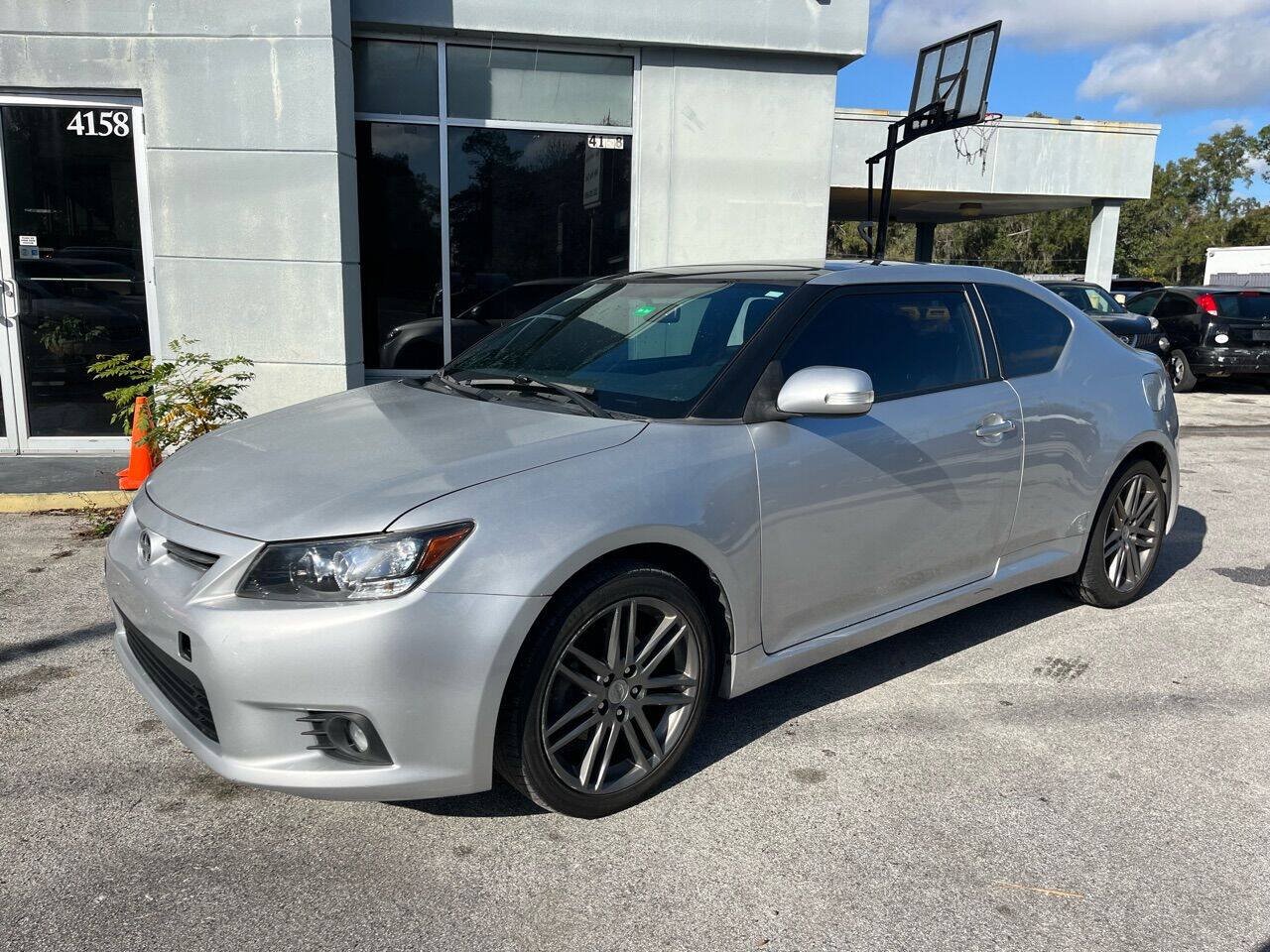 Used 2013 Scion tC FWD image 5