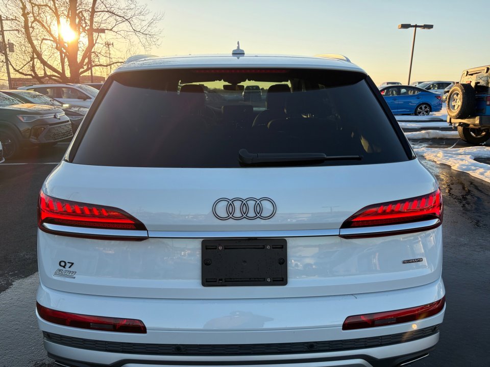 Certified 2025 Audi Q7 3.0T Premium Plus w/ Premium Plus Package image 14