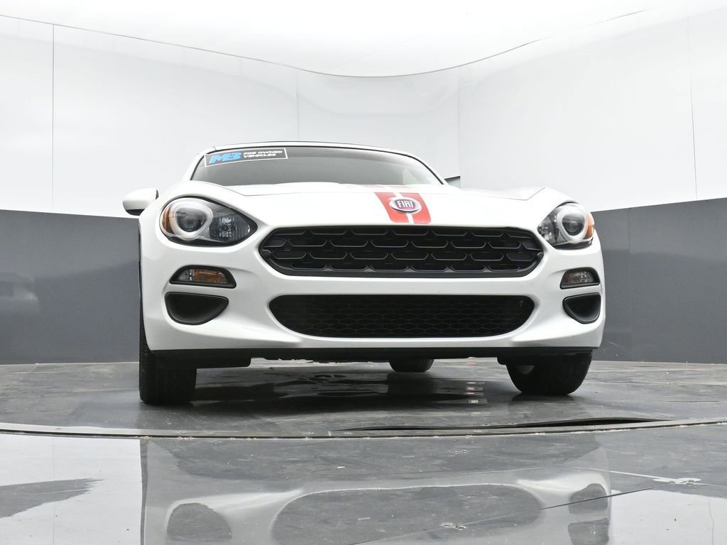 Used 2019 FIAT 124 Spider Classica w/ Technology Group image 43