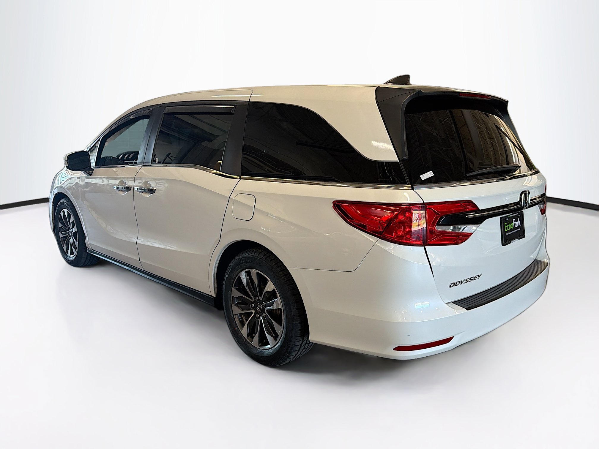 Used 2023 Honda Odyssey EX-L image 5
