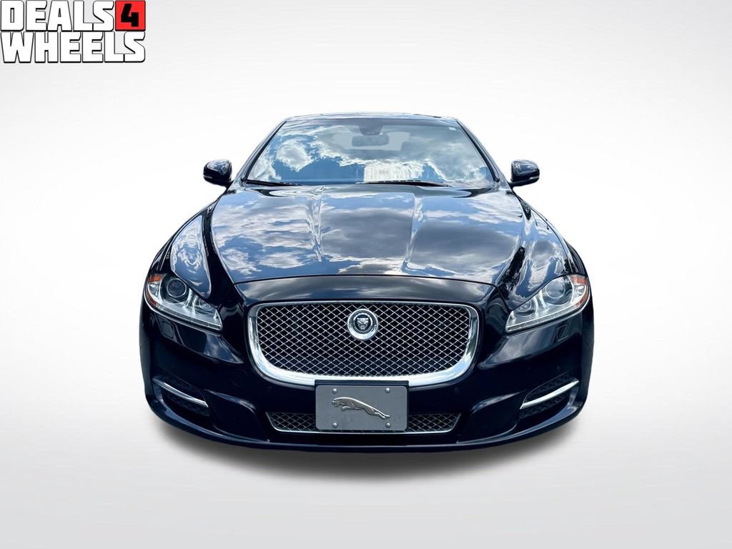 Used 2012 Jaguar XJ RWD image 2