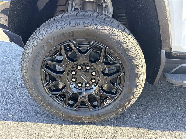 New 2026 GMC Hummer EV SUV image 9