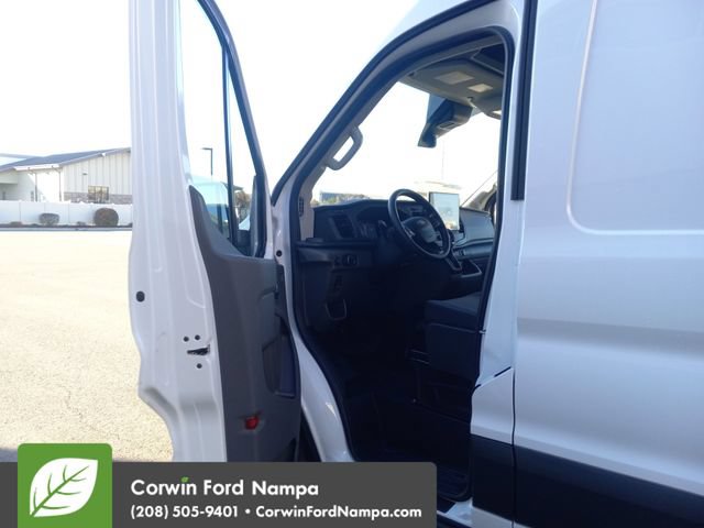 New 2026 Ford Transit 250 148 Medium Roof Extended AWD image 9